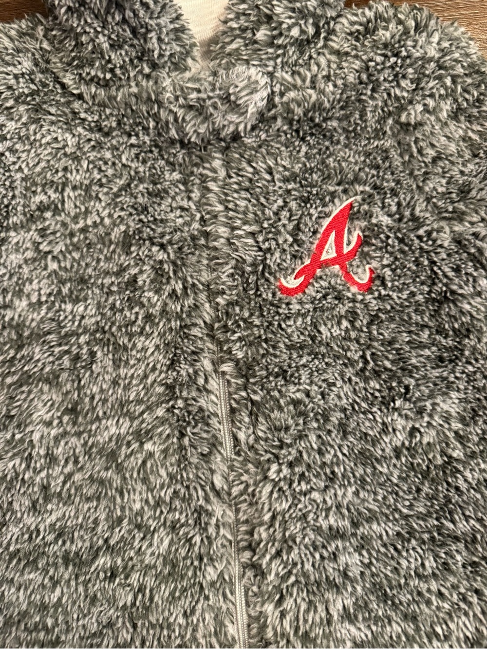 Atlanta Braves Bunting - Picture 2 of 6